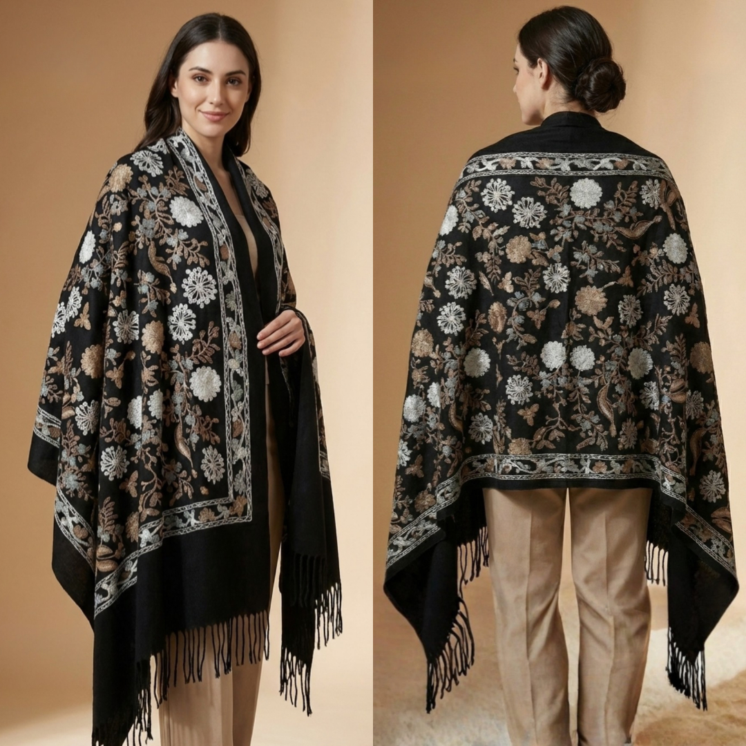 Women's Black & Beige Floral Print Fringed Shawl